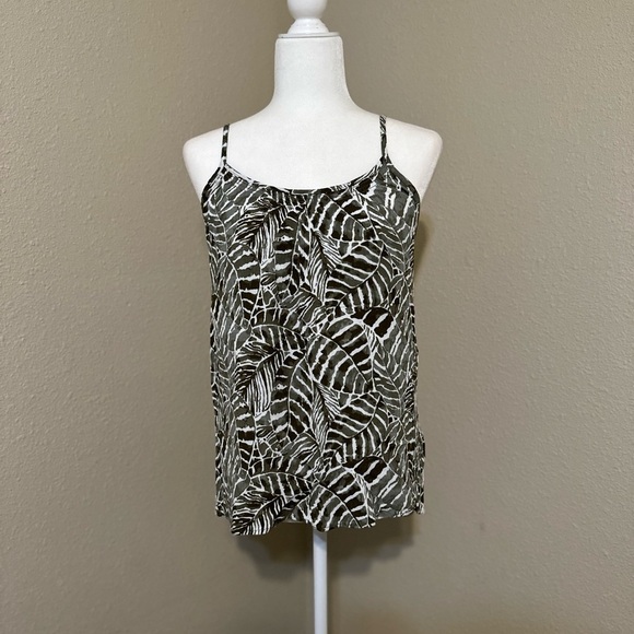 H&M Summer Leaf Spaghetti Strap Tank Size 4 - Picture 3 of 6